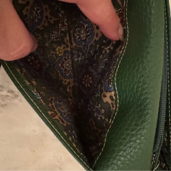 Maxx Green Leather Organizer Wallet - Picture 7 of 14